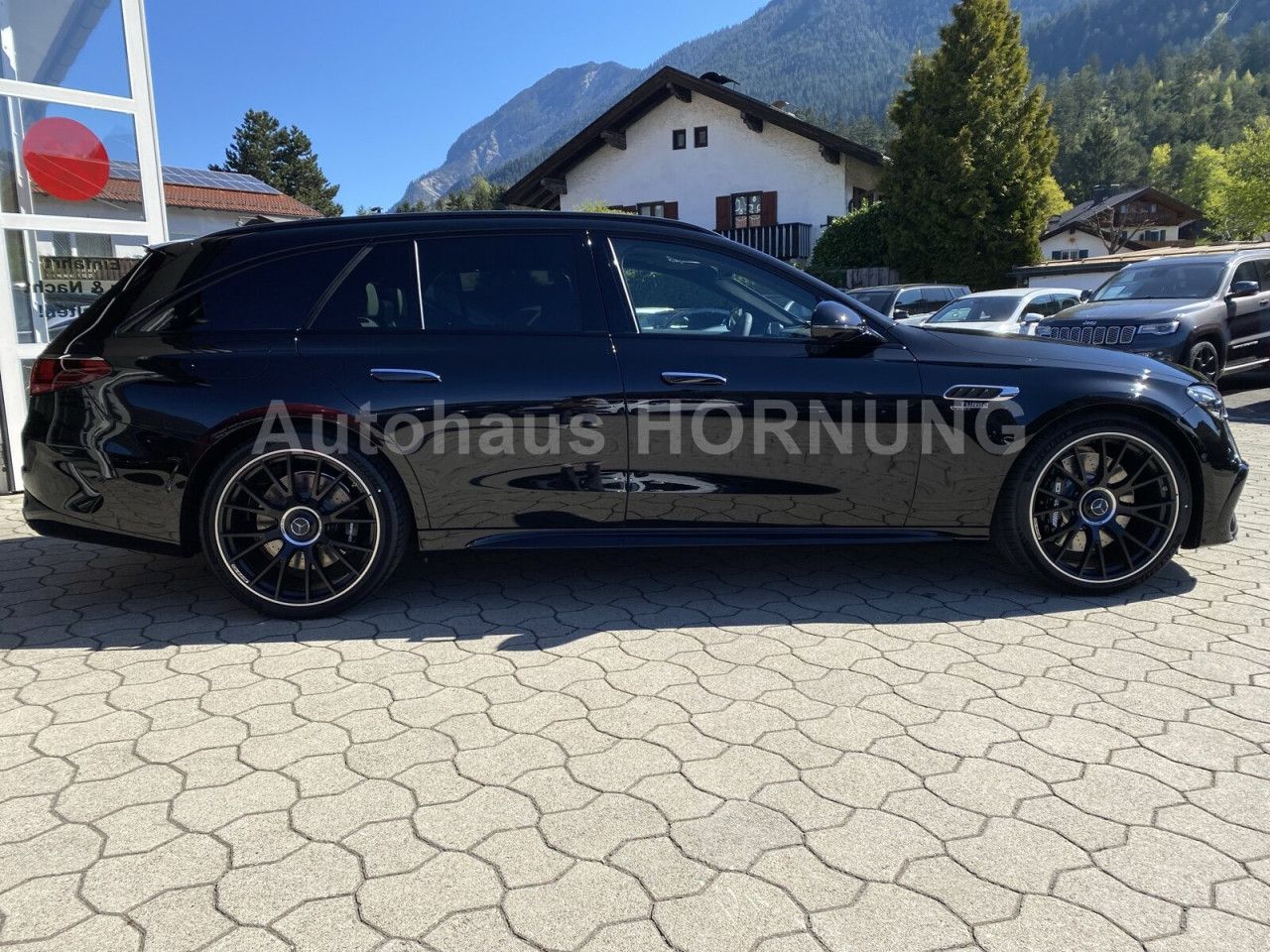 Mercedes-Benz E-Klasse – Bild 3