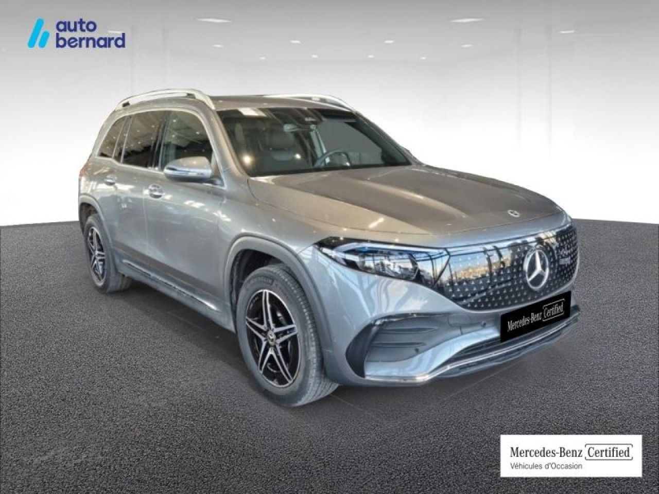 Photo du v&eacute;hicule 3 / 18