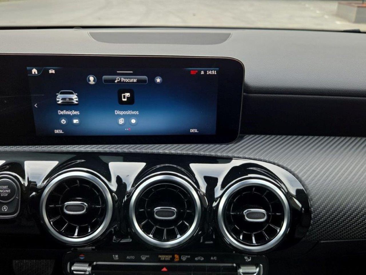 Imagem do ve&iacute;culo 18 / 20