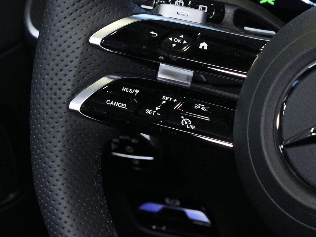 Mercedes-Benz GLC – Bild 11