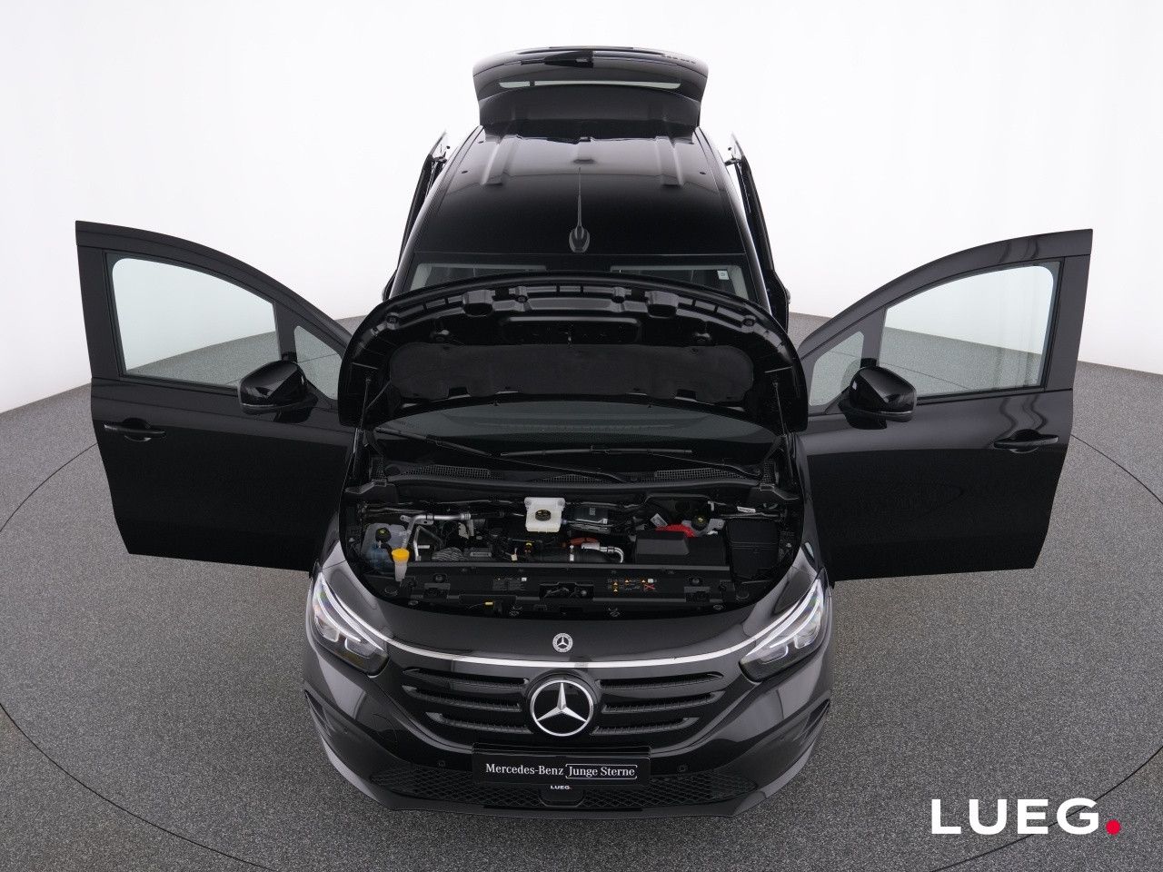Mercedes-Benz EQT – Bild 12