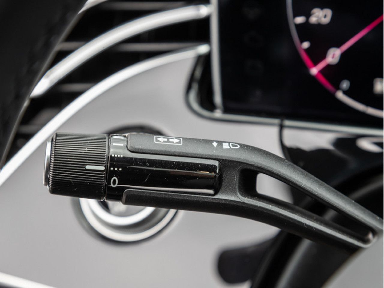Mercedes-Benz E-Klasse – Bild 21