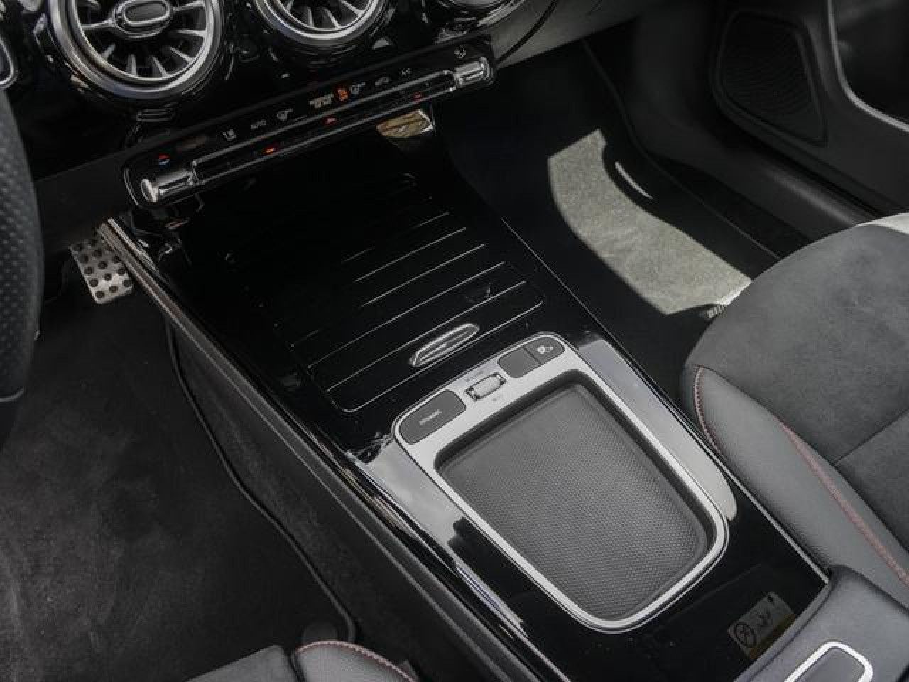 Fahrzeugbild 14 / 19