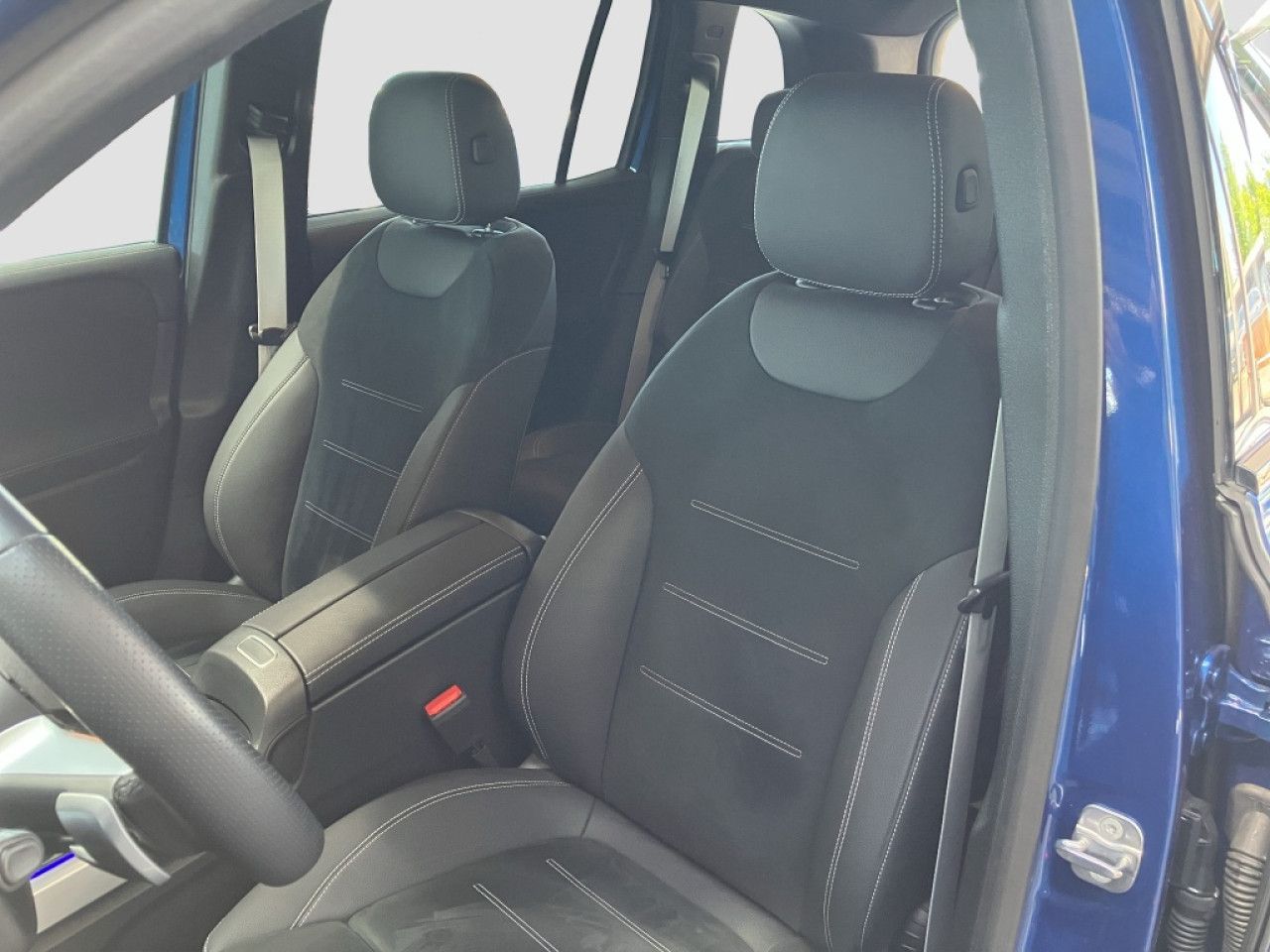 Mercedes-Benz GLB – Bild 13