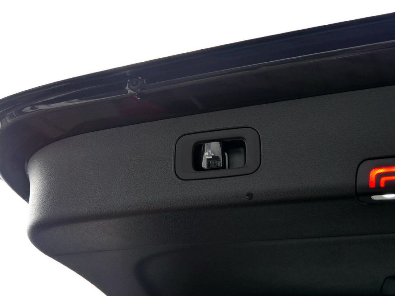 Mercedes-Benz E-Klasse – Bild 12