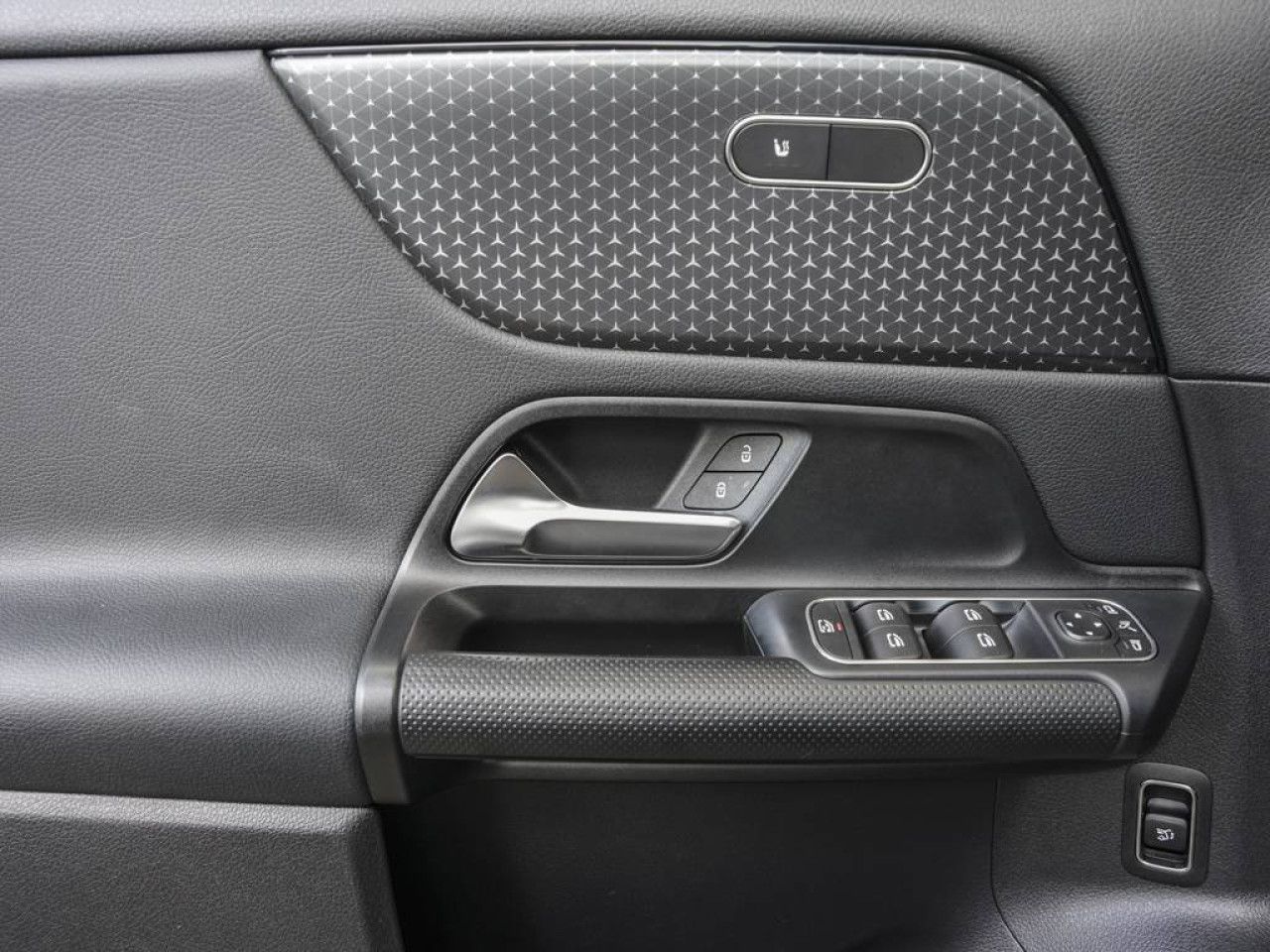 Mercedes-Benz GLA – Bild 11