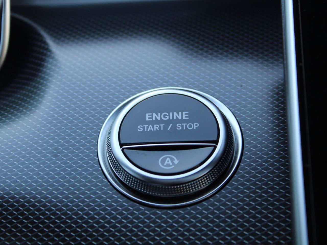 Mercedes-Benz C-Klasse – Bild 18