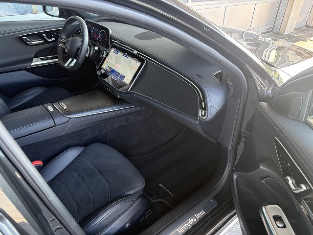 Mercedes-Benz E-Klasse – Bild 13