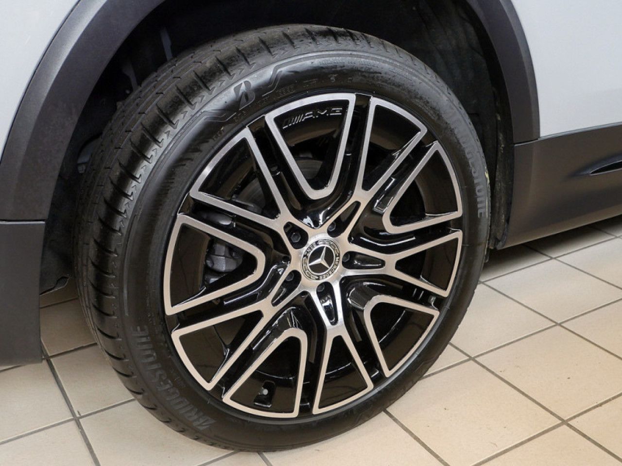 Mercedes-Benz GLB – Bild 10