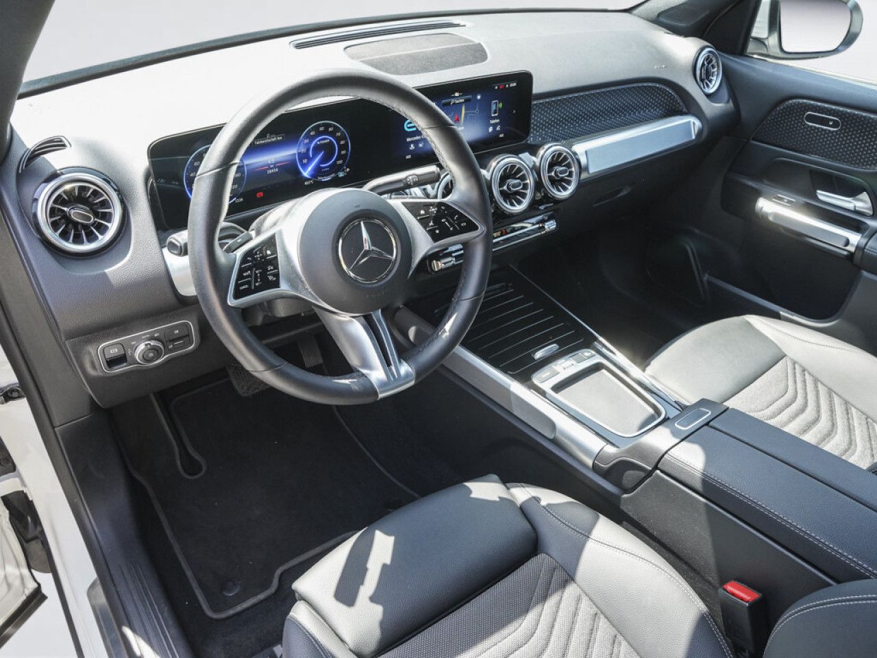 Mercedes-Benz EQB – Bild 7