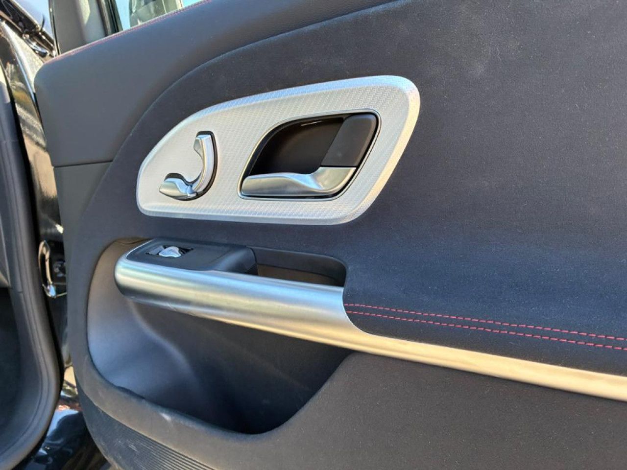 Mercedes-Benz GLB – Bild 3
