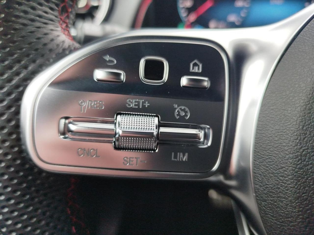 Zdjęcie pojazdu 17 / 24