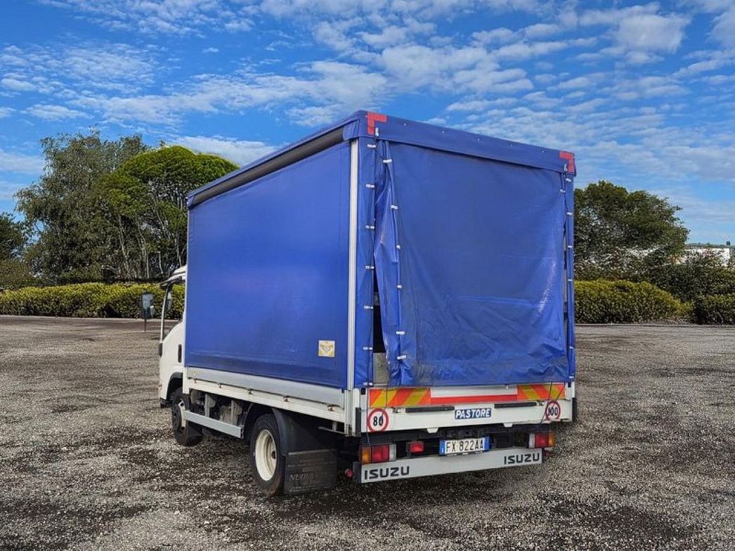 Isuzu | P75