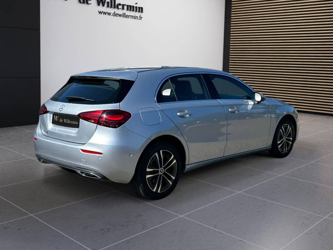 Photo du v&eacute;hicule 5 / 18