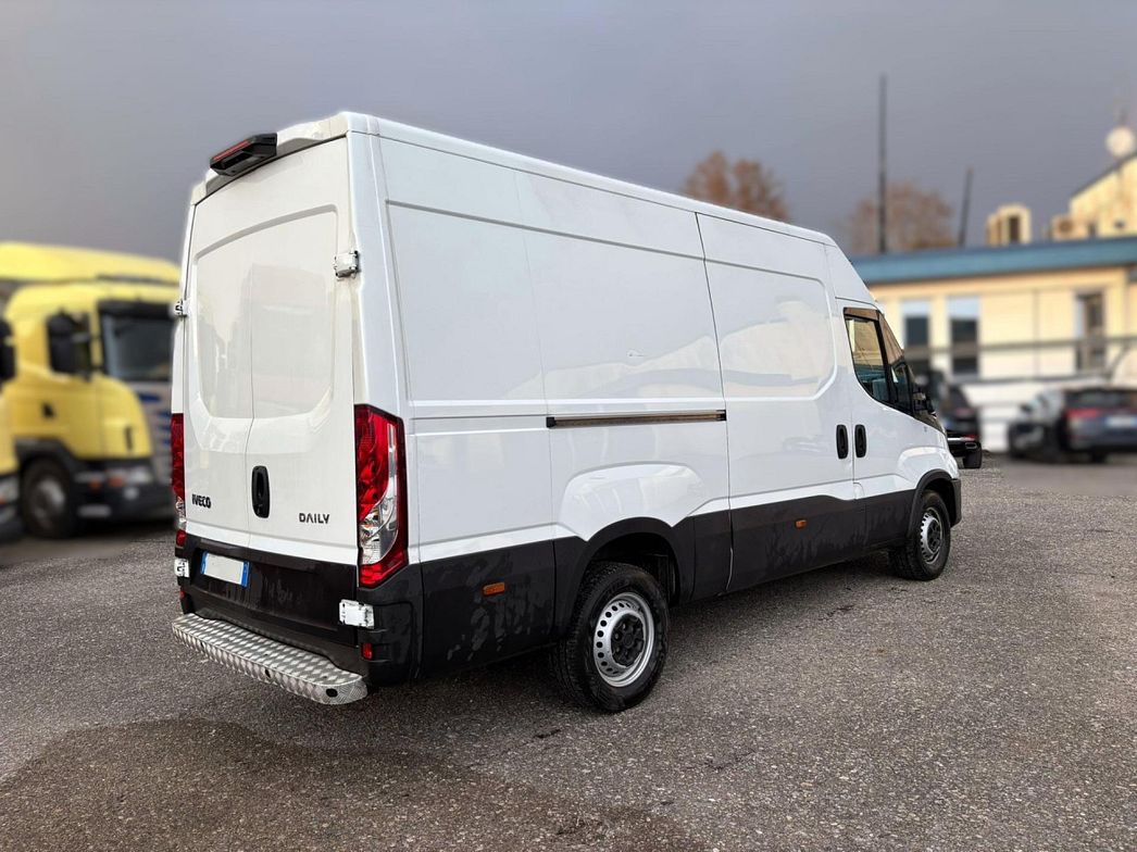 IVECO | 35 S 16H3.0 D