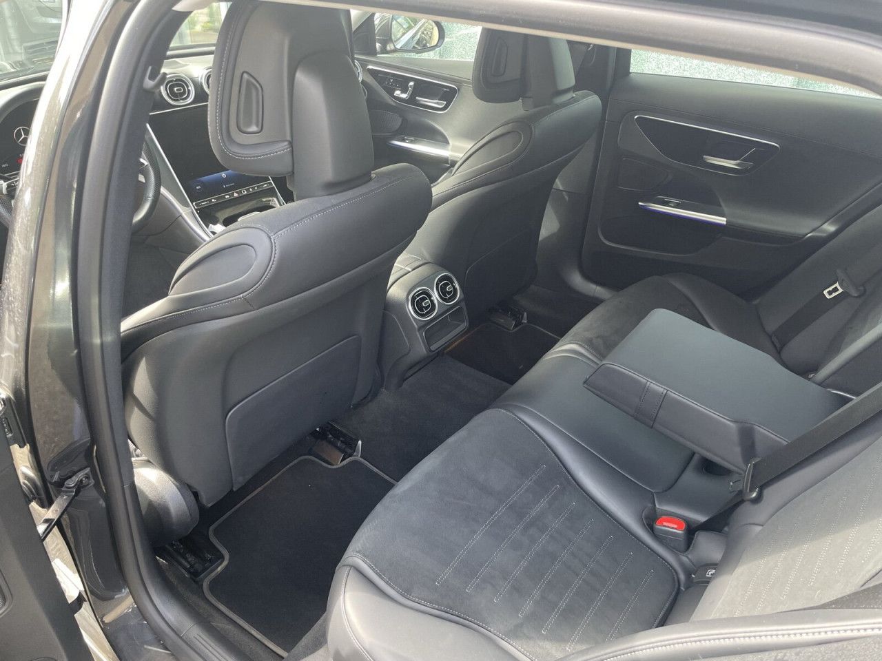 Mercedes-Benz C-Klasse – Bild 16