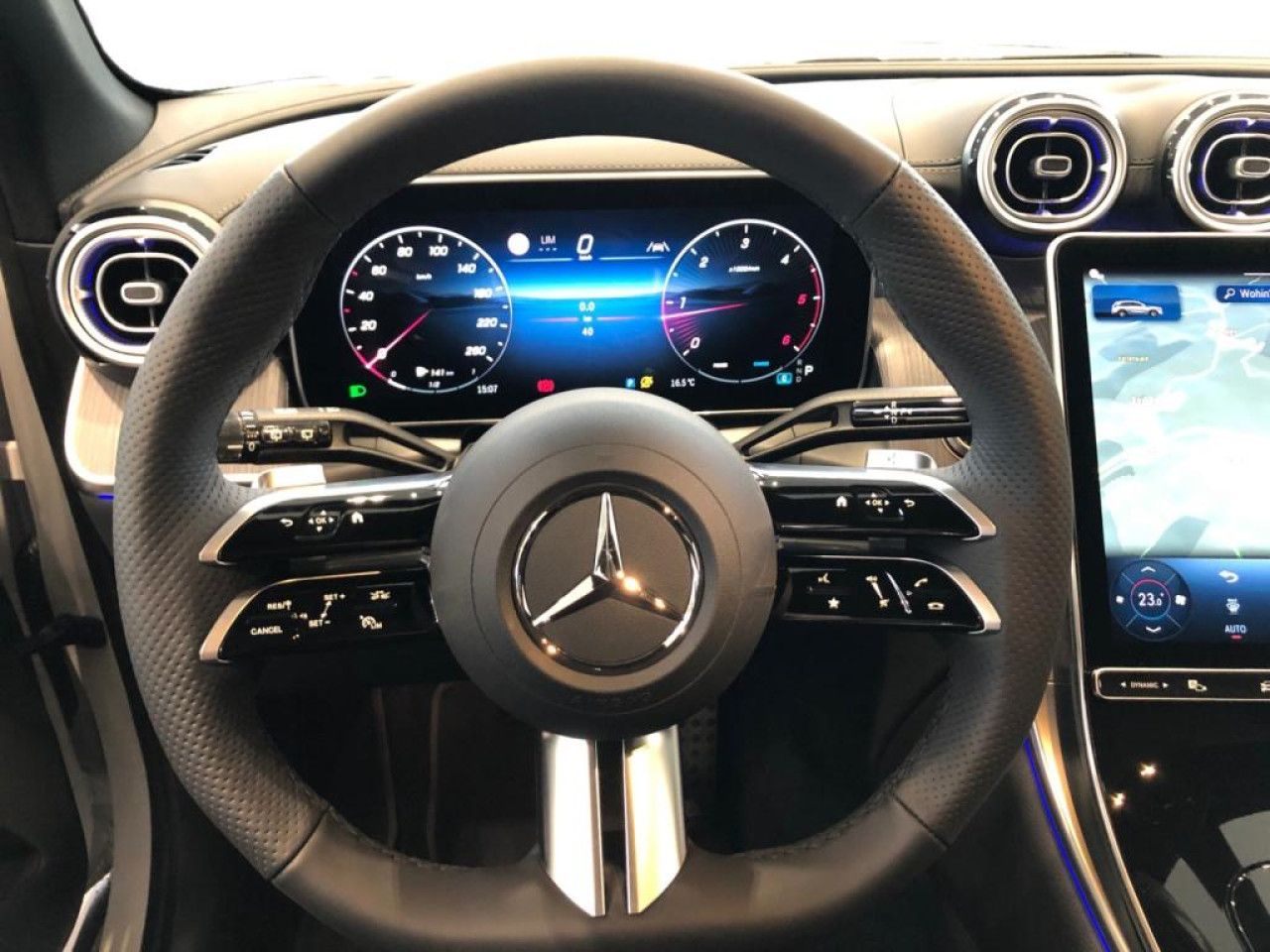 Mercedes-Benz GLC – Bild 10