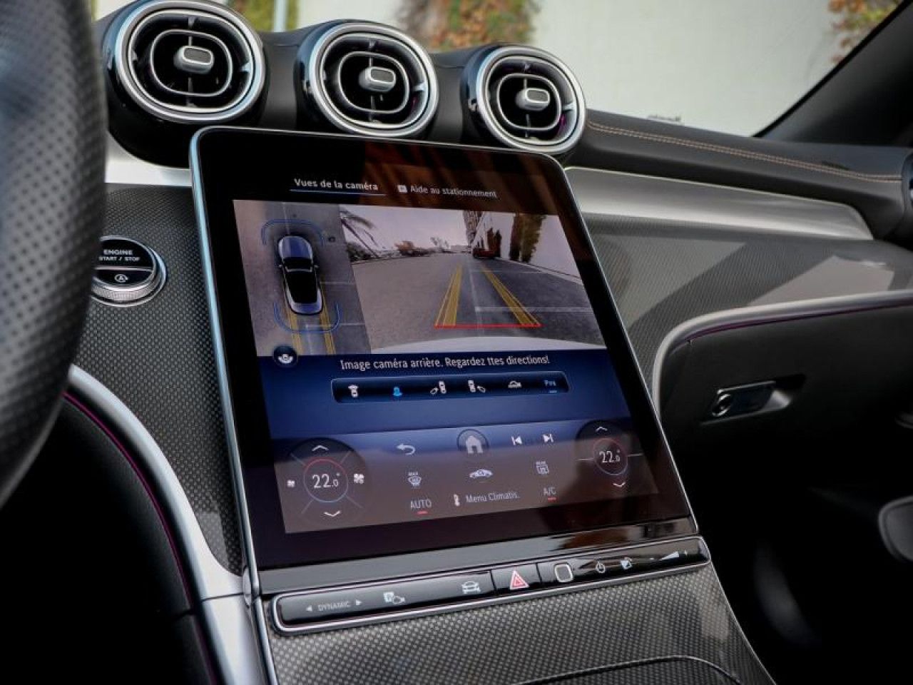 Photo du v&eacute;hicule 16 / 18