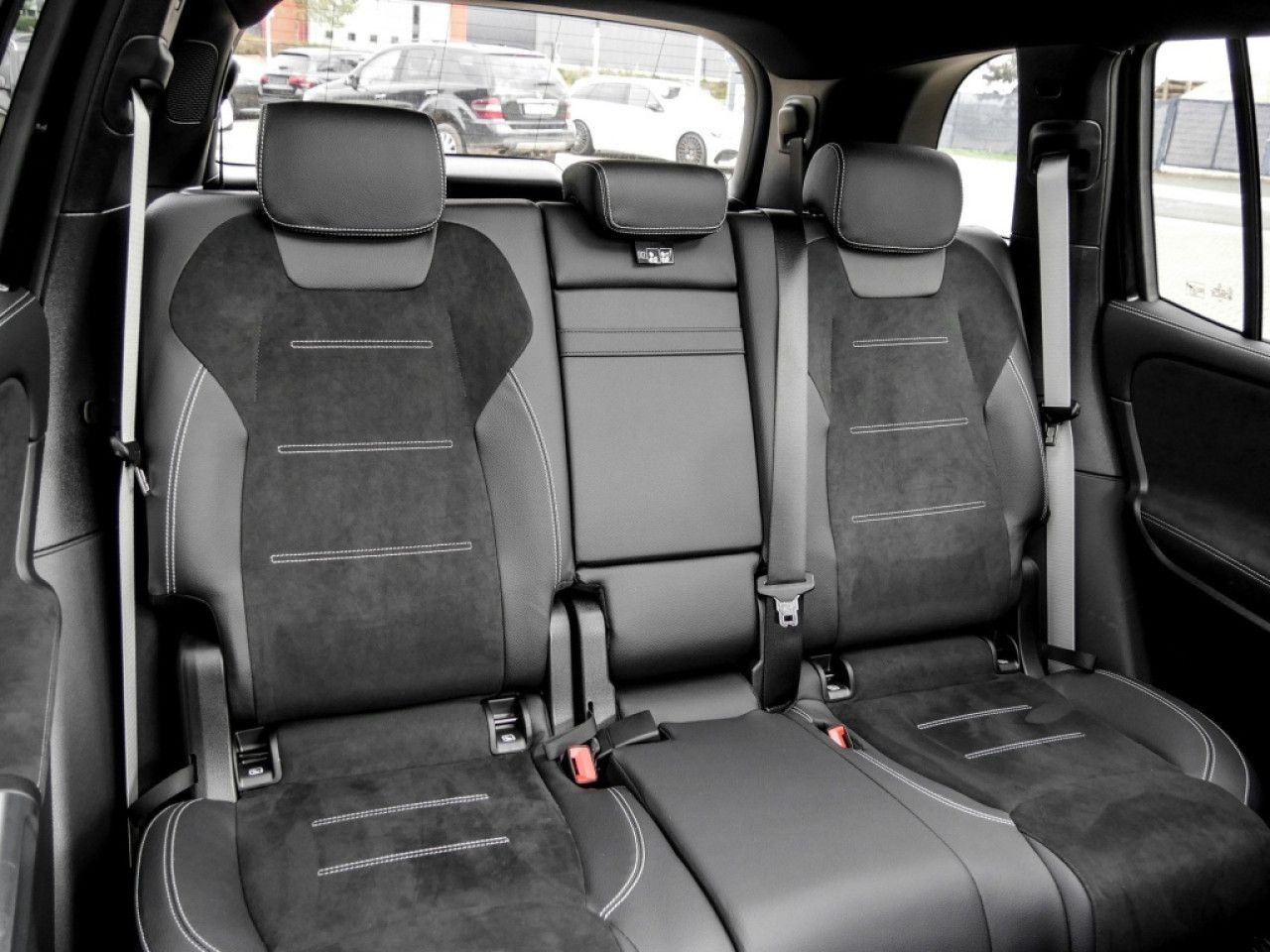 Mercedes-Benz GLB – Bild 4