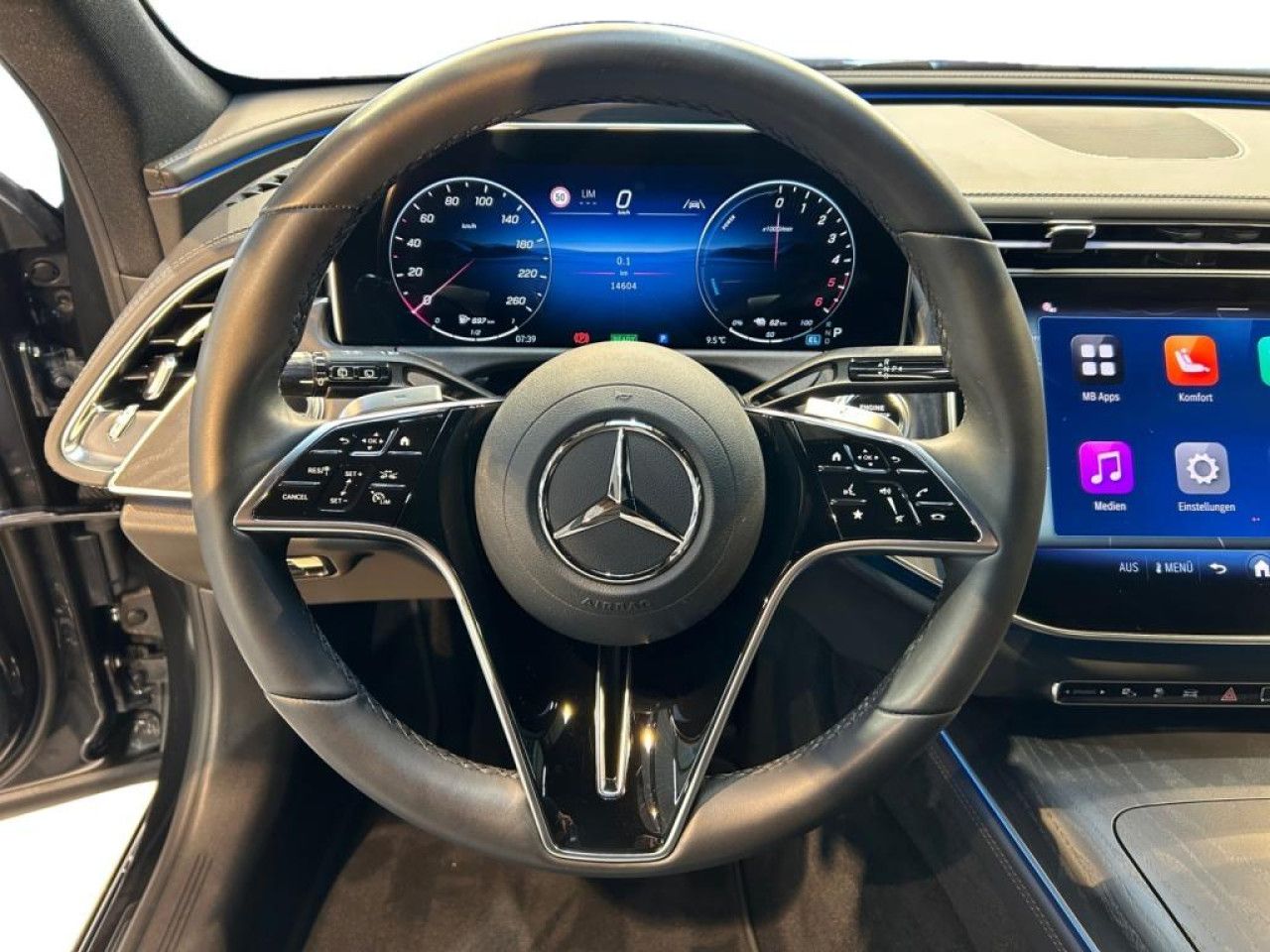 Mercedes-Benz E-Klasse – Bild 10