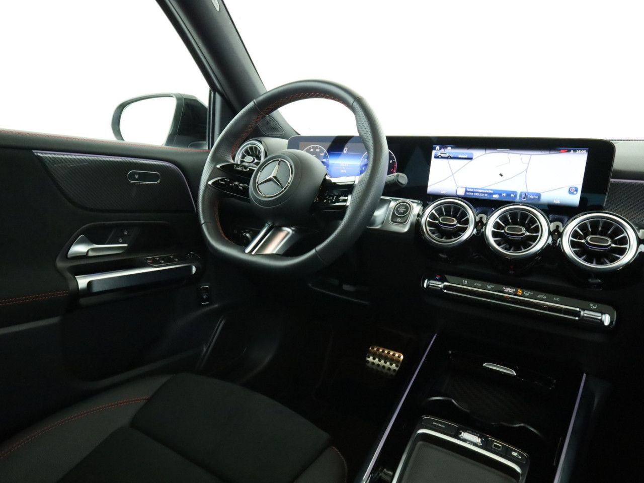 Mercedes-Benz GLB – Bild 10