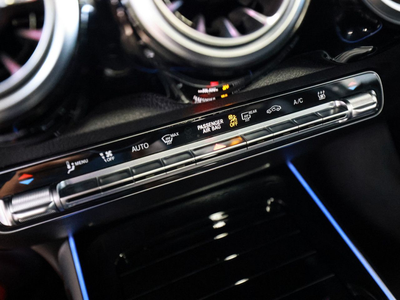 Mercedes-Benz EQB – Bild 14