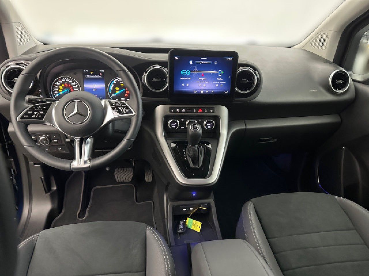 Mercedes-Benz EQT – Bild 10