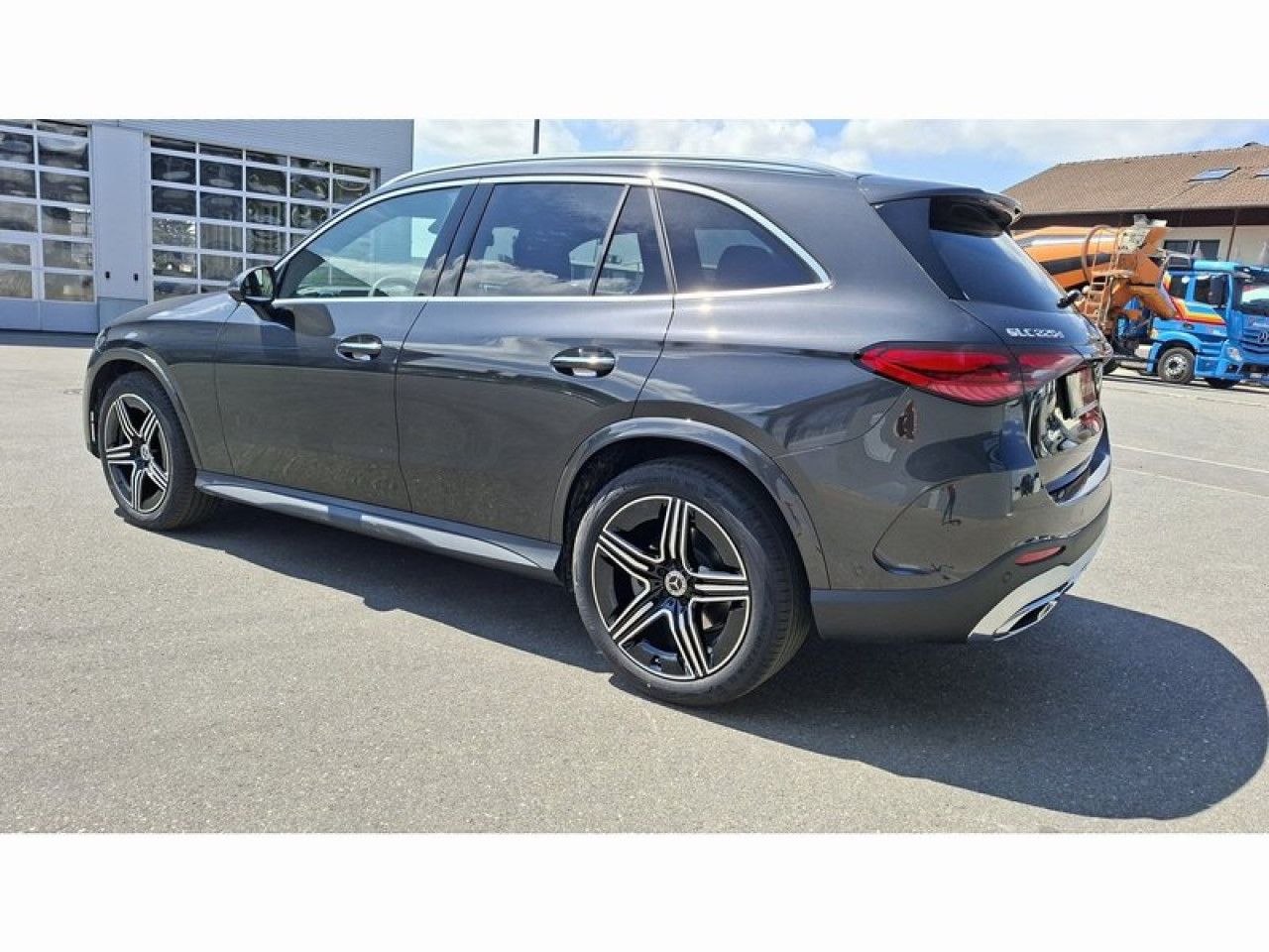 Mercedes-Benz GLC – Bild 3