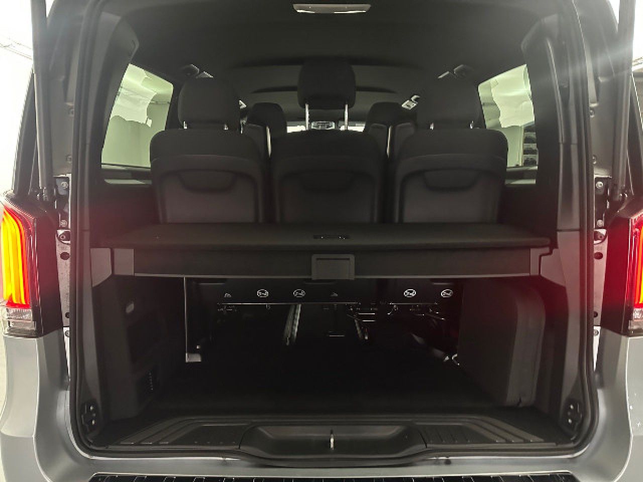 Mercedes-Benz EQV – Bild 13