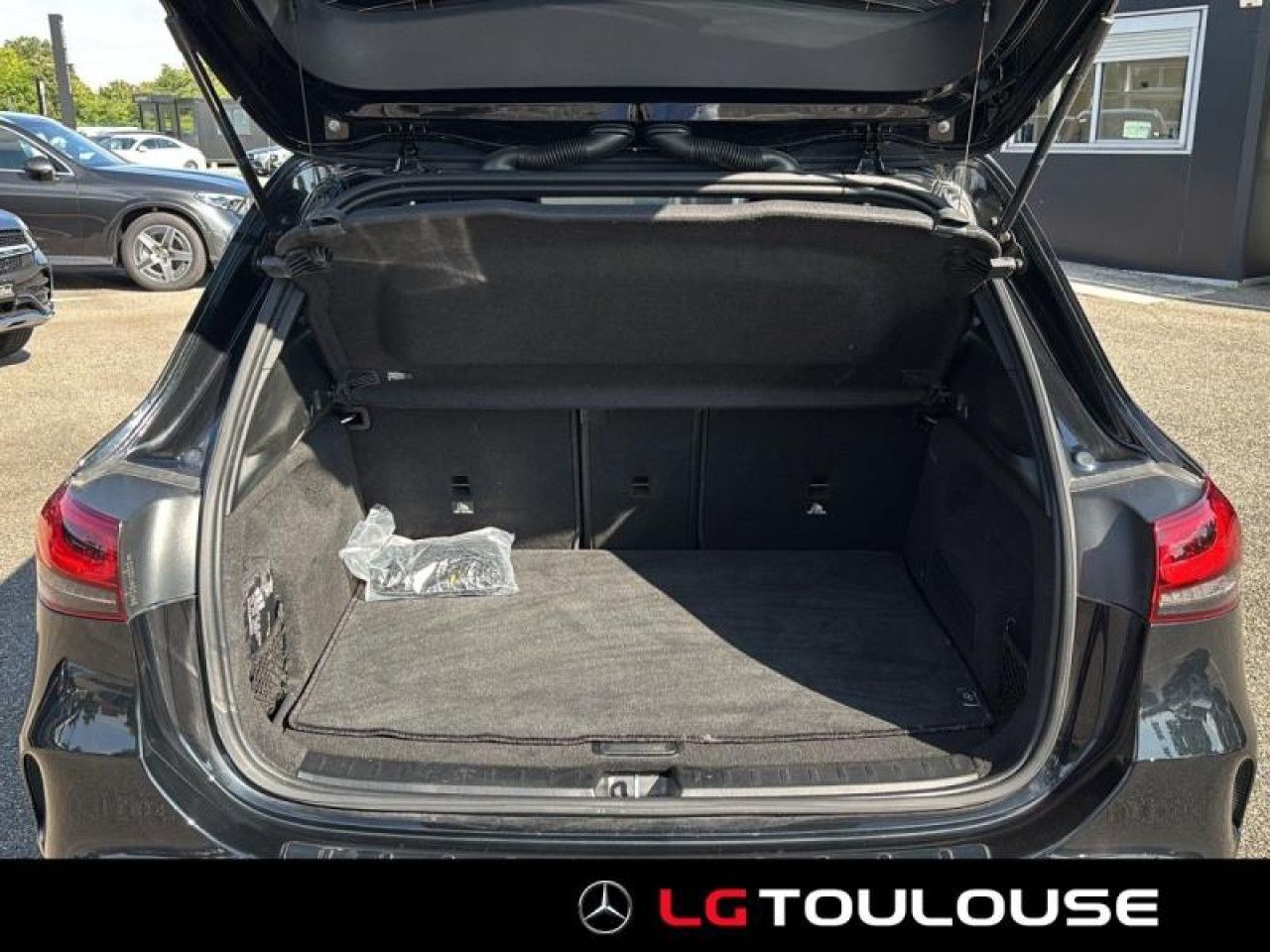 Photo du véhicule 12 / 18