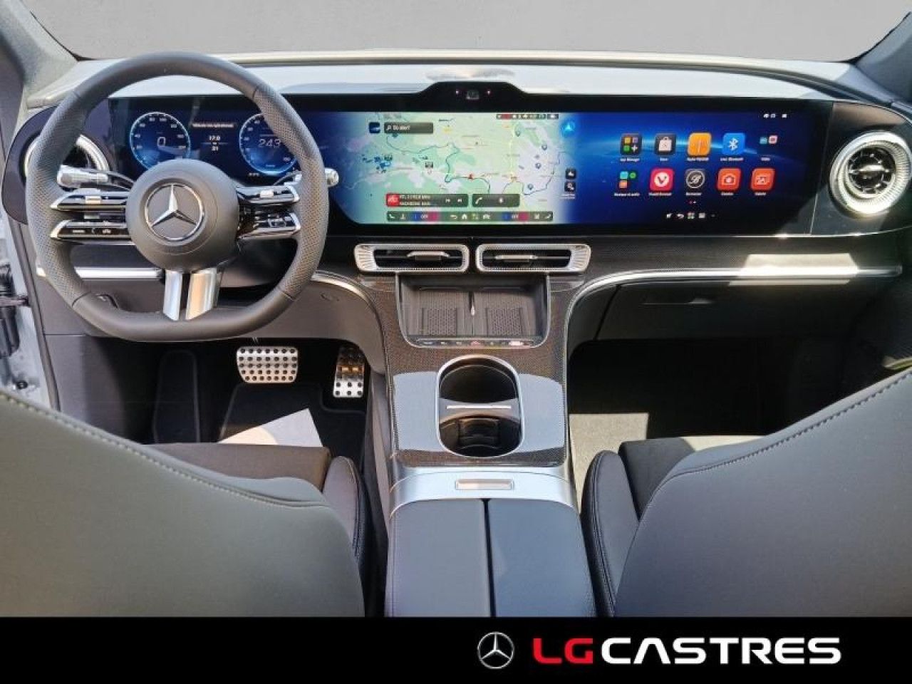 Photo du v&eacute;hicule 9 / 18