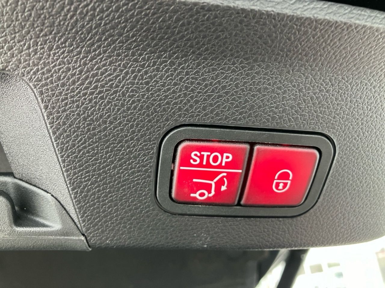 Fahrzeugbild 14 / 19