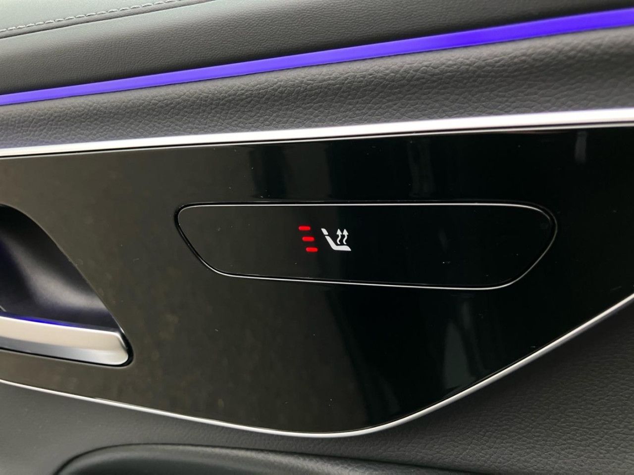 Mercedes-Benz E-Klasse – Bild 22