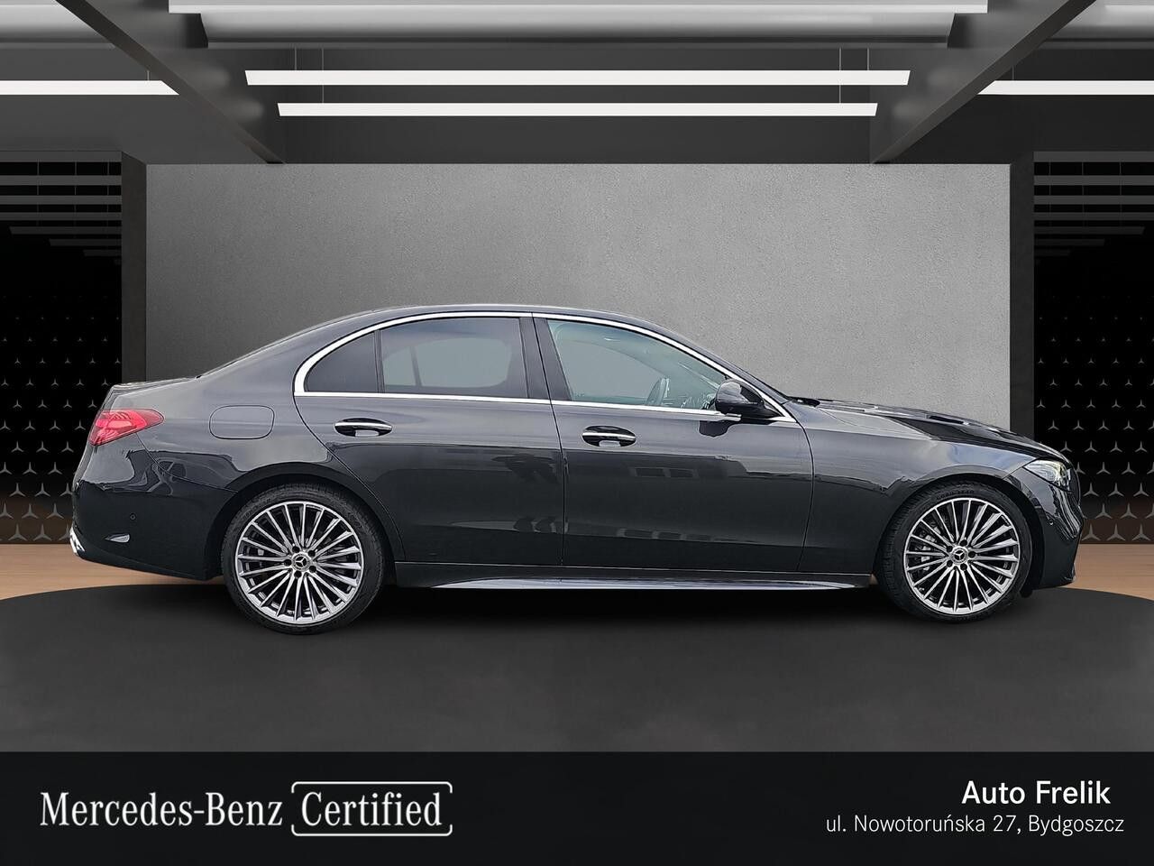 Zdjęcie pojazdu 3 / 24