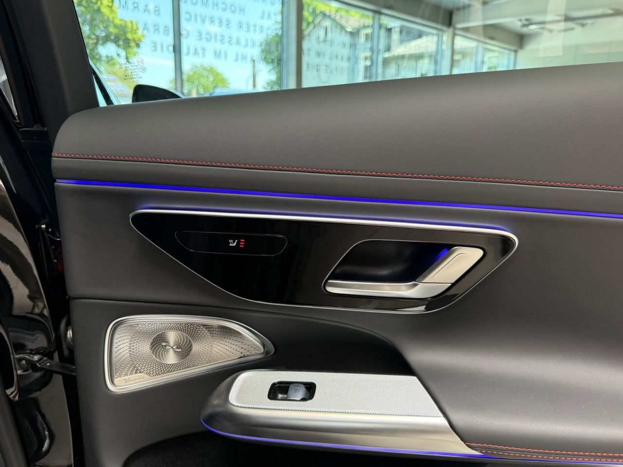 Mercedes-Benz E-Klasse – Bild 22