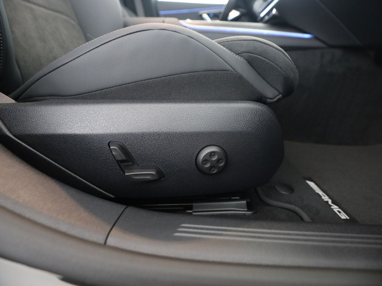 Mercedes-Benz E-Klasse – Bild 19