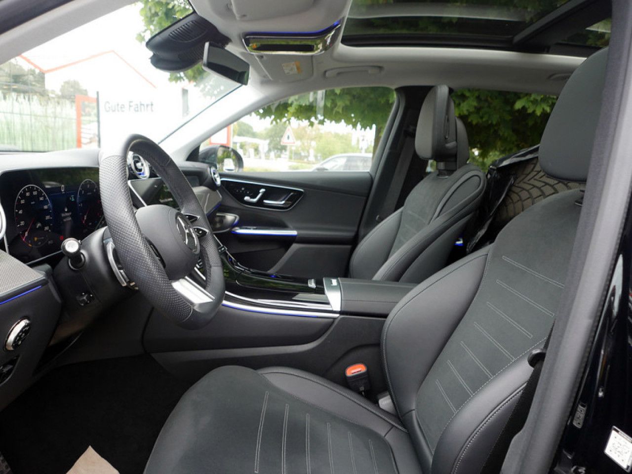 Mercedes-Benz GLC – Bild 15