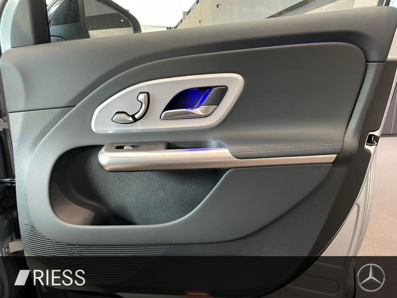 Mercedes-Benz GLB – Bild 11