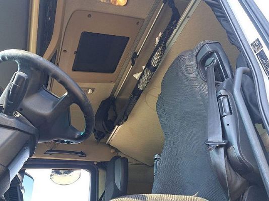 Vehicle image 11 / 20