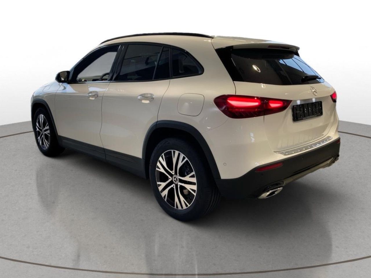 Mercedes-Benz GLA – Bild 6