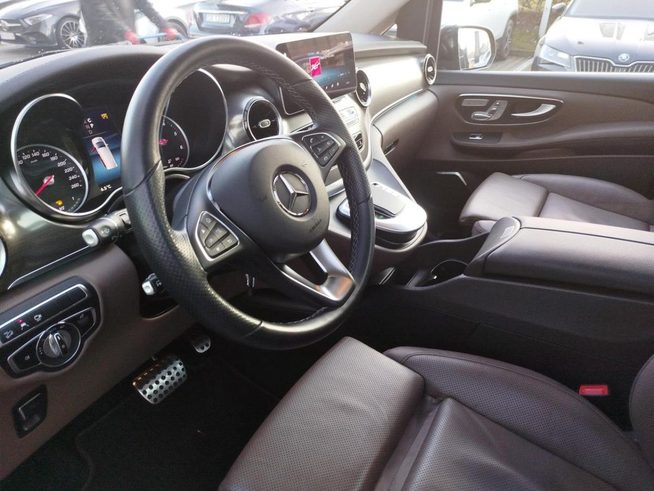 Zdjęcie pojazdu 9 / 21