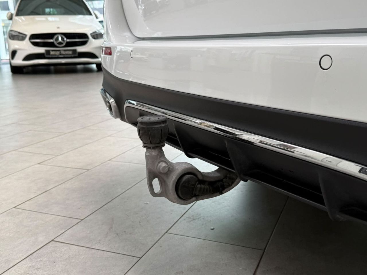 Mercedes-Benz E-Klasse – Bild 13