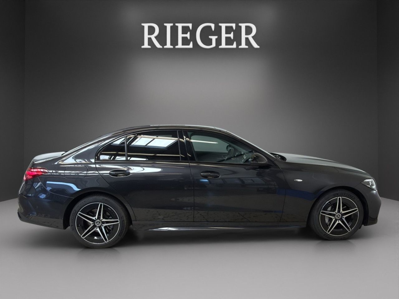 Mercedes-Benz C-Klasse – Bild 14