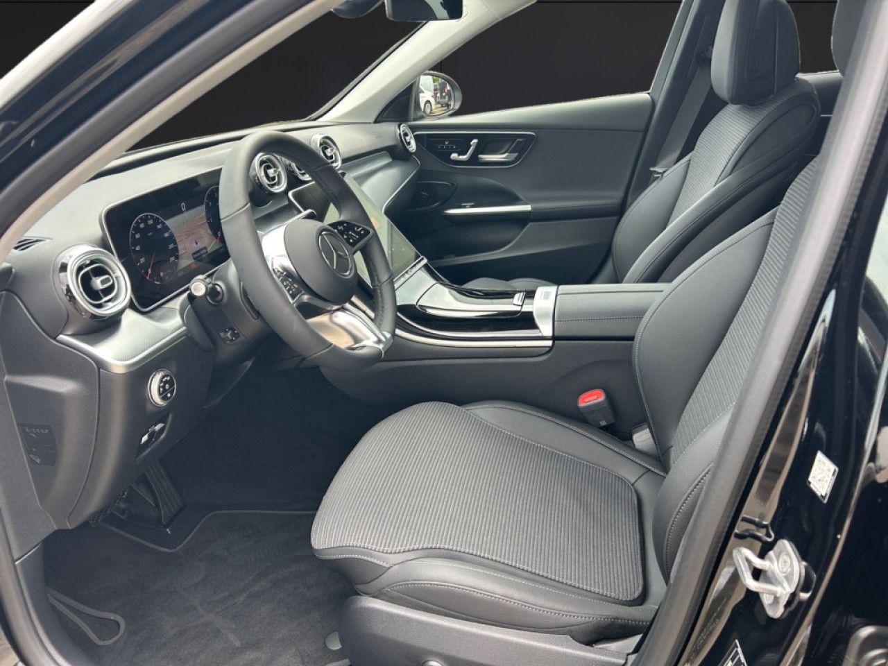 Mercedes-Benz C-Klasse – Bild 8