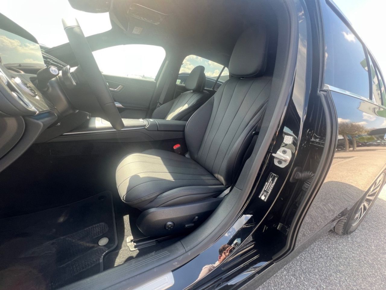 Mercedes-Benz E-Klasse – Bild 21