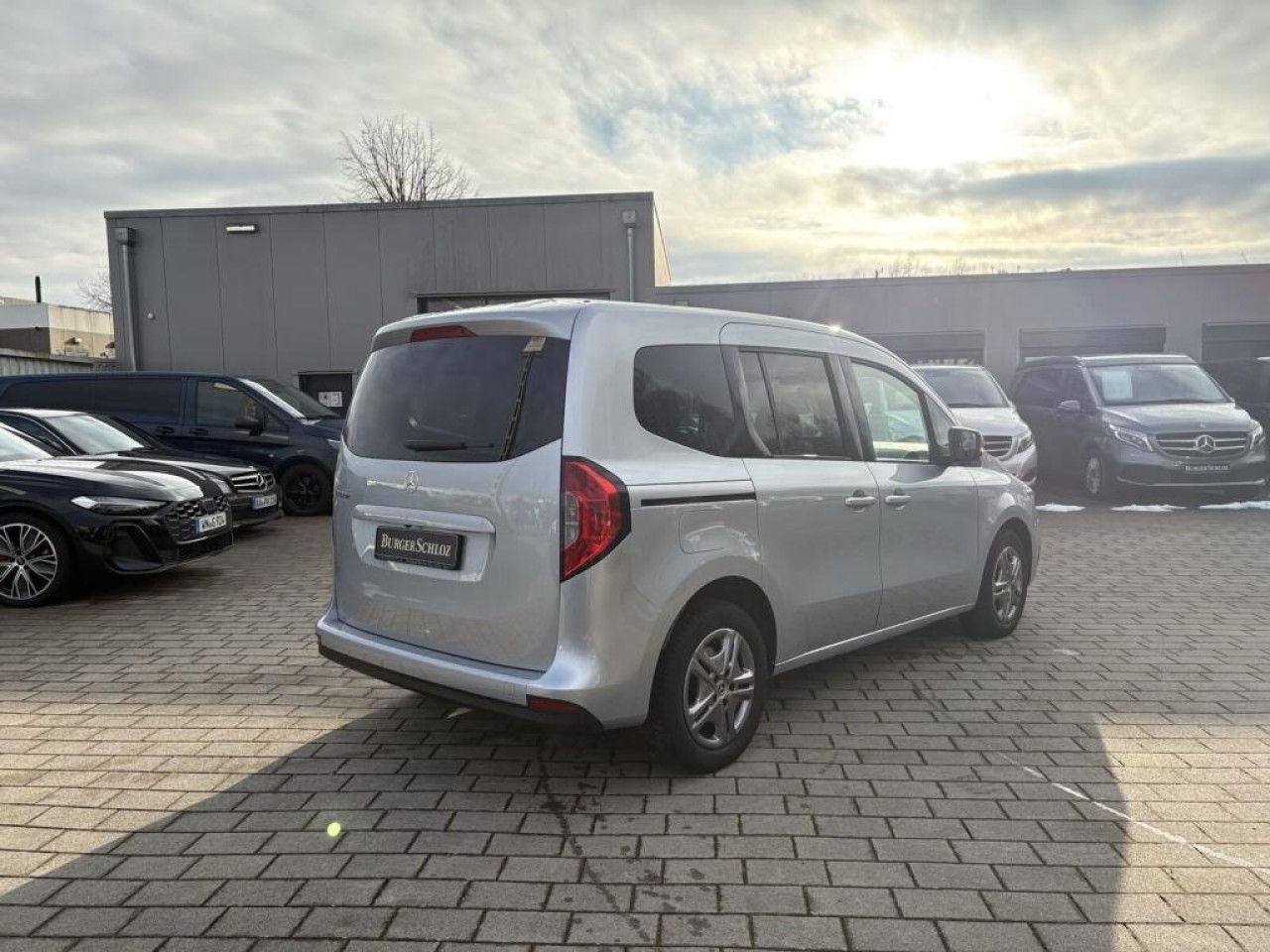 Fahrzeugbild 5 / 15