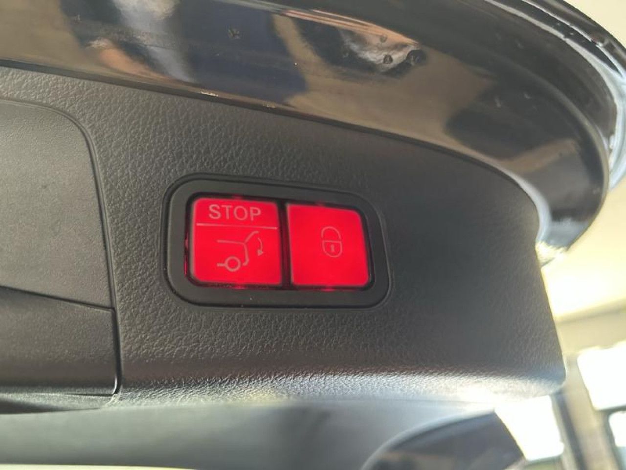 Photo du v&eacute;hicule 14 / 18