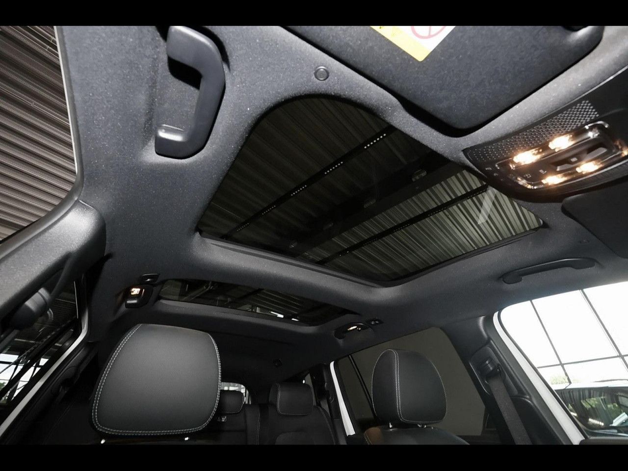 Mercedes-Benz EQB – Bild 8
