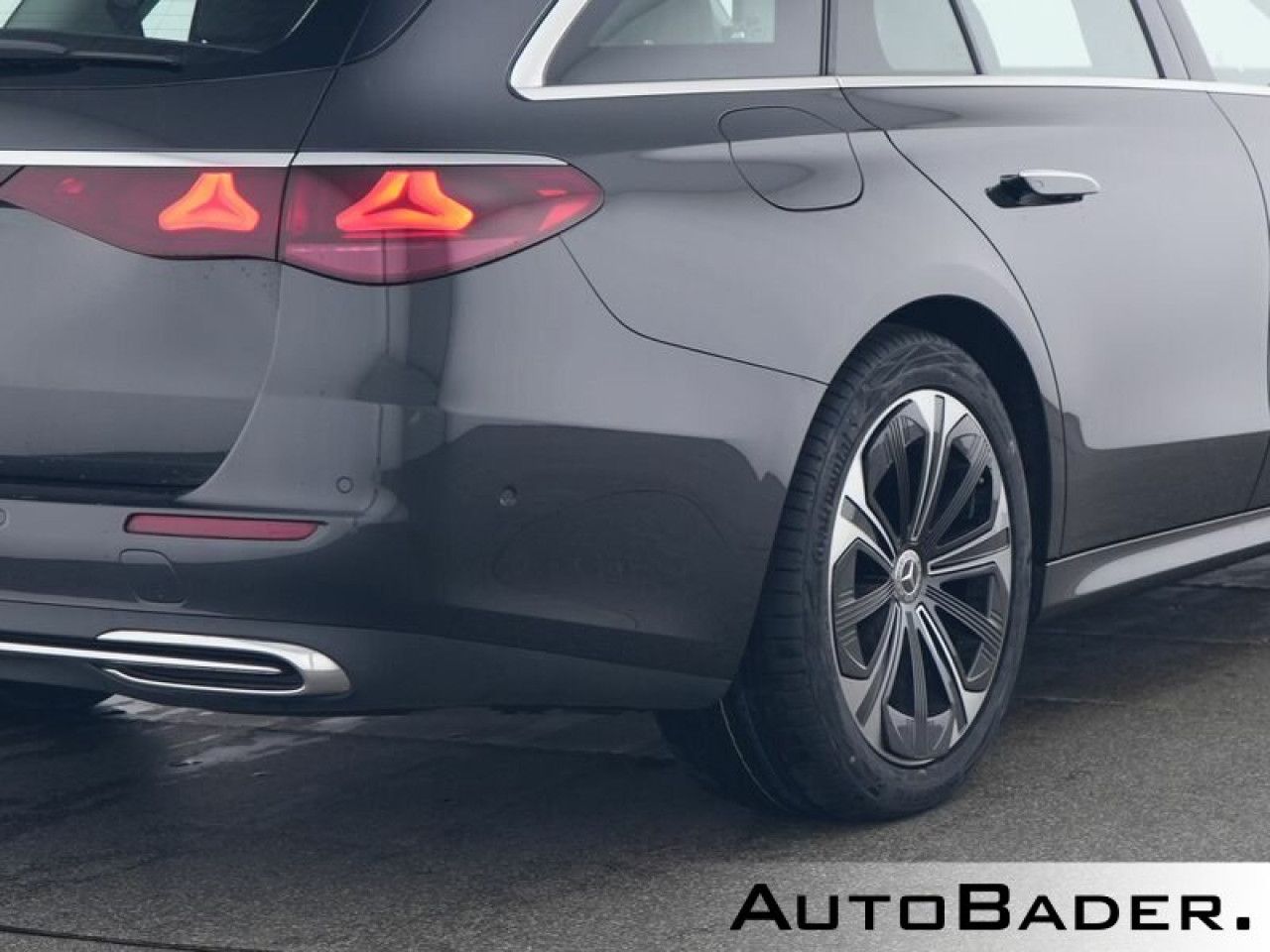 Mercedes-Benz E-Klasse – Bild 4