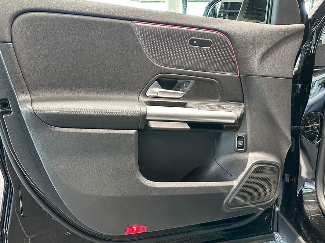 Fahrzeugbild 11 / 17